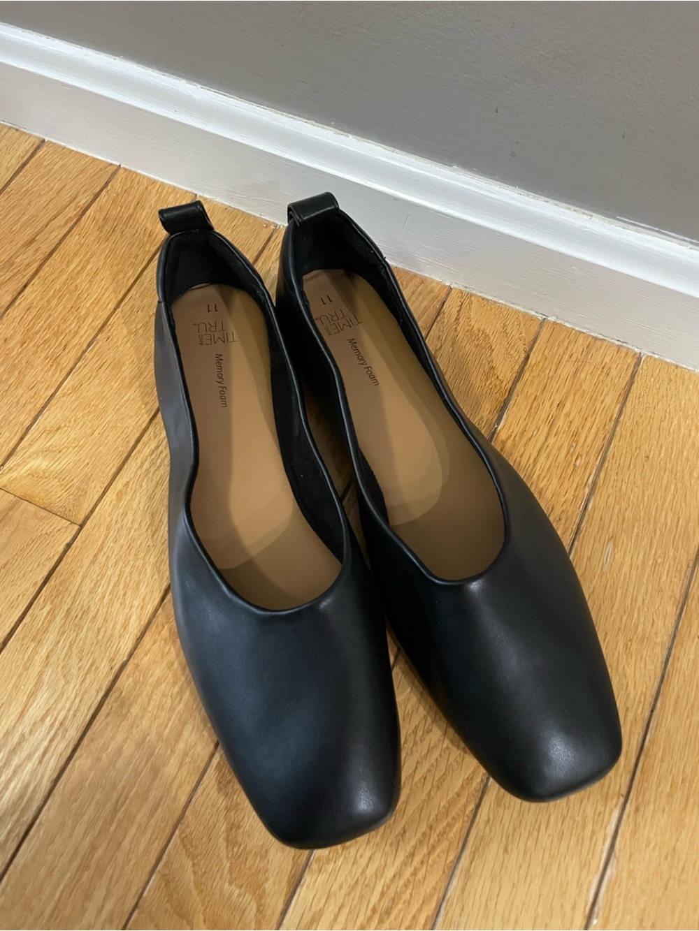 Time and Tru Black Square-Toe Slip-On Flats